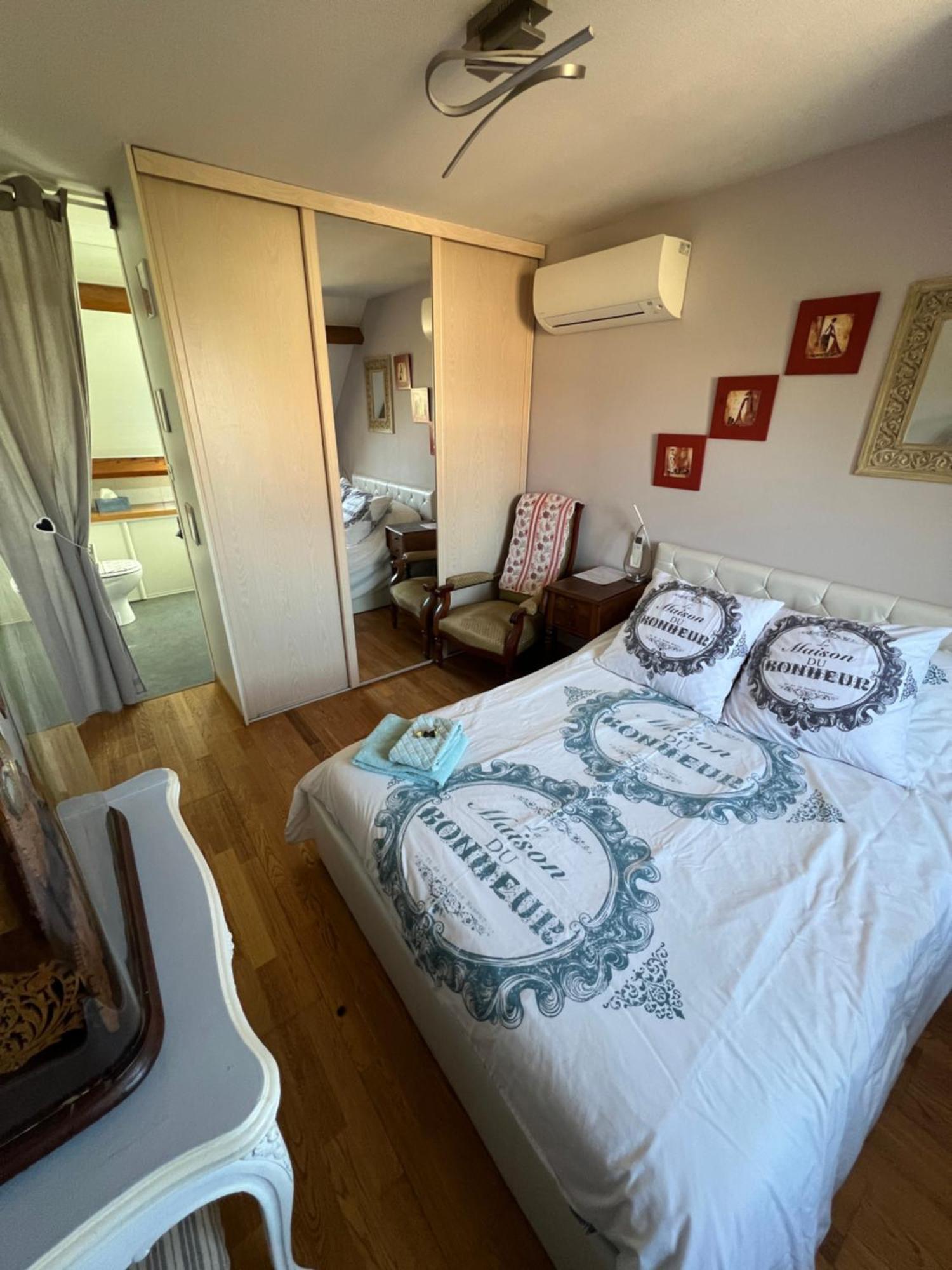 Frühstückspension La Maison Du Bonheur *