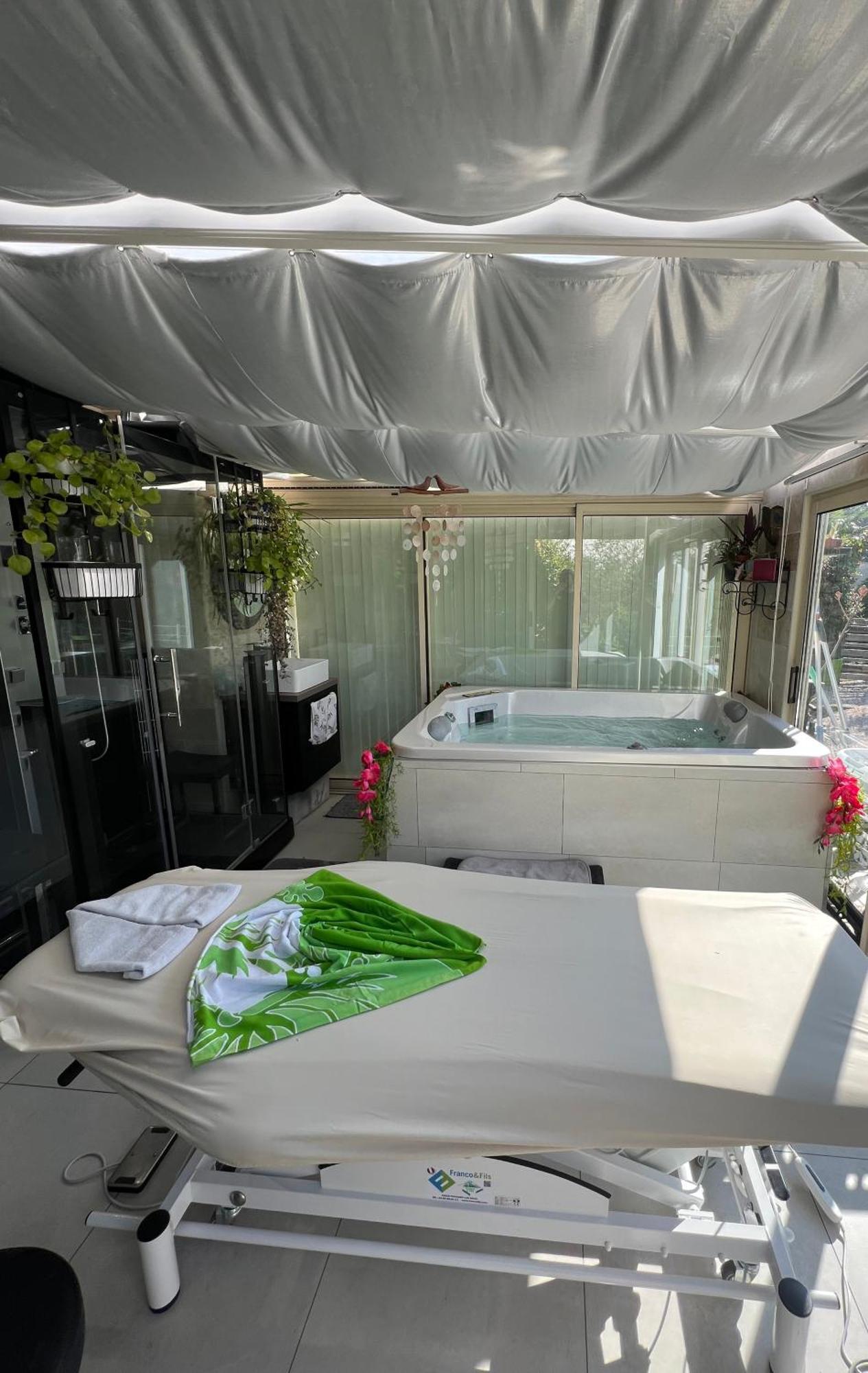 Bed & Breakfast La Maison Du Bonheur Saintry-sur-Seine