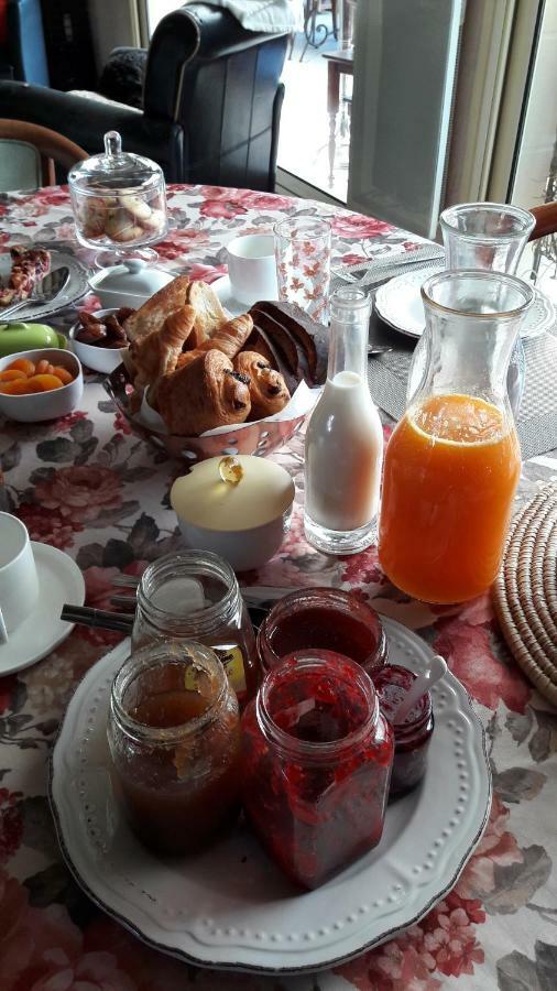 La Maison Du Bonheur Bed & Breakfast *
